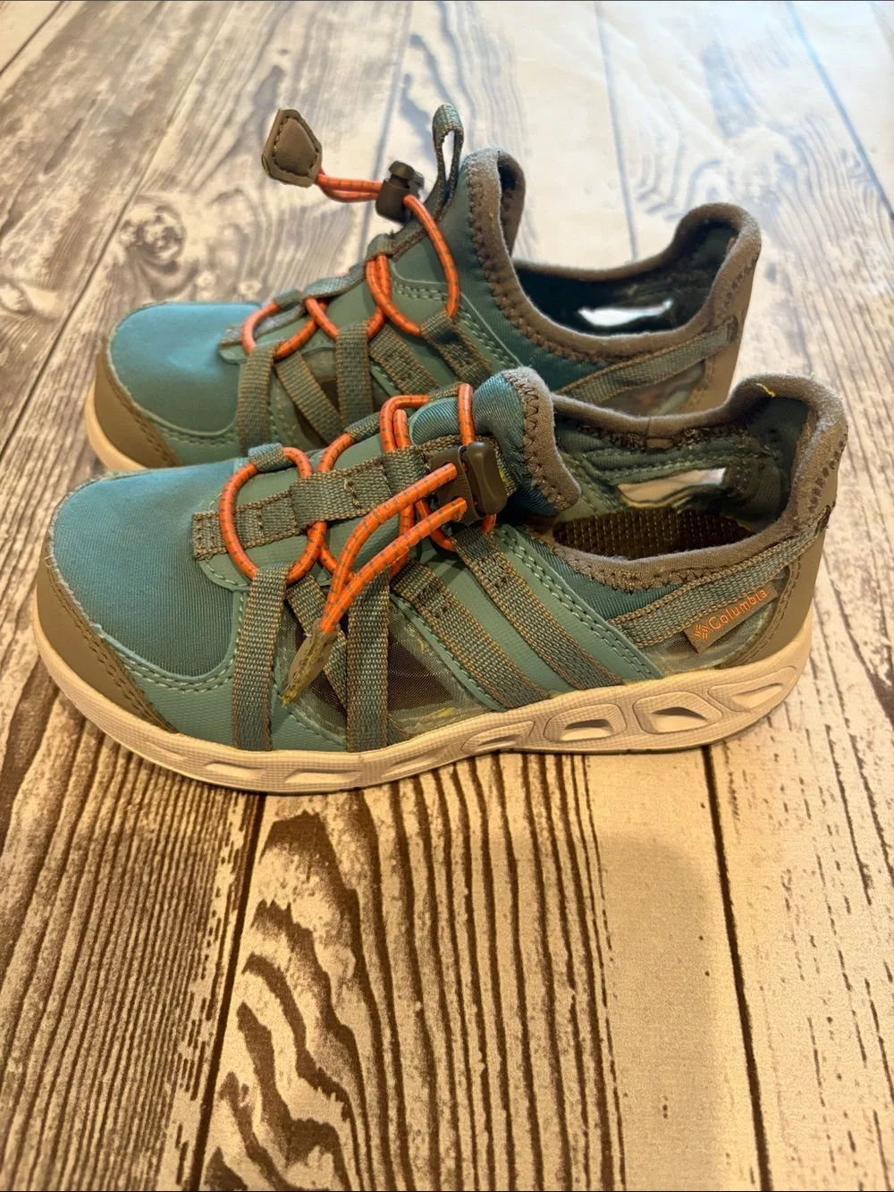 Columbia Kids Teal and Orange Water Shoes